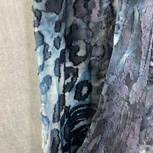 Calessa Burn Out Velvet Wire Collar Zip Neck 3/4 Sleeve Tunic Black Causal Small - Picture 9 of 11